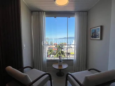 Apartamento com 2 Quartos à venda, 82m² no Coqueiros, Florianópolis