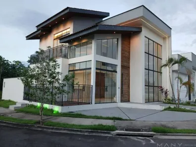 Casa de Condomínio com 3 Quartos à venda, 160m² no Ponta Negra, Manaus