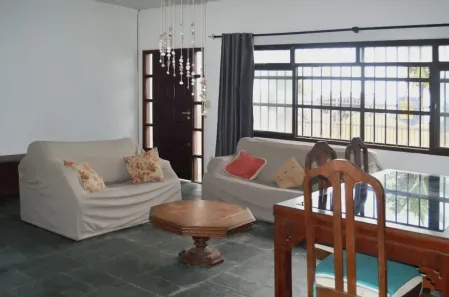 Sobrado com 3 Quartos à venda, 131m² no Jardim Aguapeu, Mongaguá