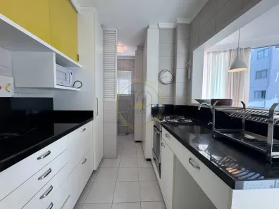 Apartamento com 2 Quartos para alugar, 65m² no Centro, Balneário Camboriú