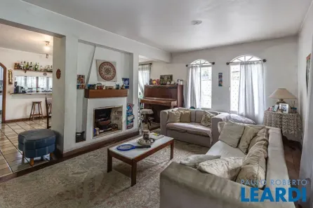 Casa com 4 Quartos à venda, 362m² no Pacaembu, São Paulo