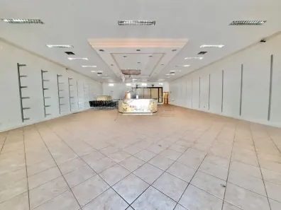 Ponto Comercial para alugar, 350m² no Parque São José, Cravinhos