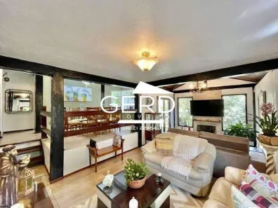 Casa com 3 Quartos à venda, 183m² no Chácara Santa Lúcia, Carapicuíba