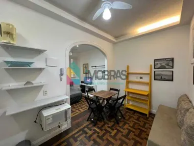 Kitnet com 1 Quarto à venda, 30m² no Copacabana, Rio de Janeiro