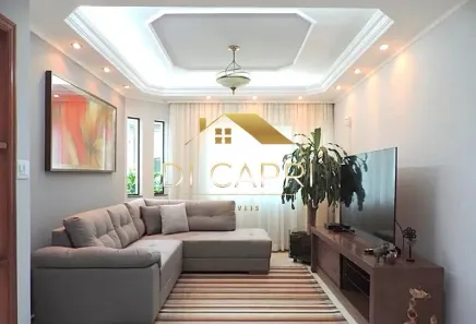 Casa com 3 Quartos à venda, 199m² no Jardim Textil, São Paulo