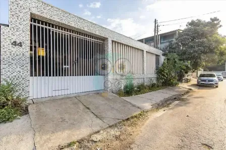 Casa com 2 Quartos à venda, 147m² no Boqueirão, Araucária