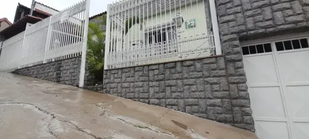 Casa com 3 Quartos à venda, 129m² no Bairu, Juiz de Fora