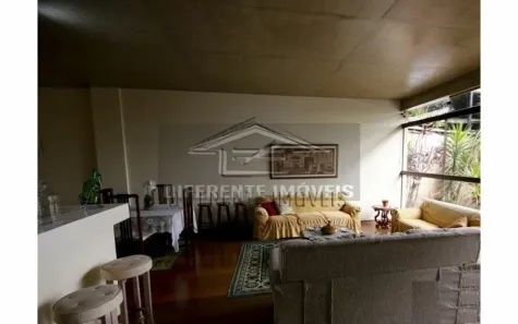 Sobrado com 4 Quartos à venda, 345m² no Jardim Leonor, São Paulo