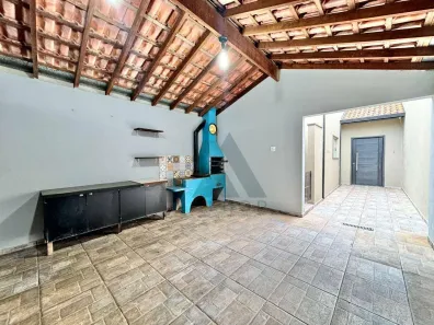 Casa com 2 Quartos à venda, 120m² no Vila Carolina, Itapetininga