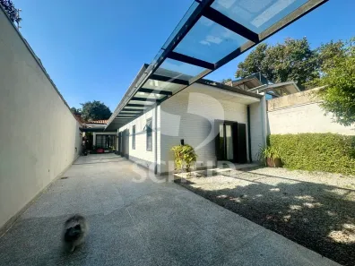 Casa com 3 Quartos à venda, 250m² no Santo Amaro, São Paulo