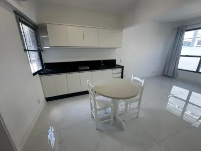 Apartamento com 1 Quarto para alugar, 55m² no Centro, Florianópolis