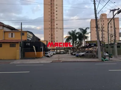 à venda, 1332m² no Centro, São José dos Campos