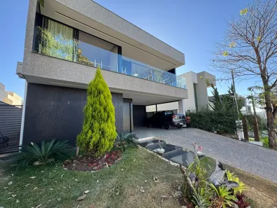 Casa de Condomínio com 4 Quartos à venda, 420m² no Residencial Park I, Vespasiano