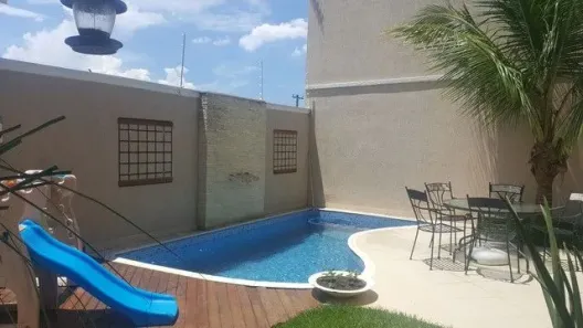 Sobrado com 4 Quartos à venda, 444m² no Loteamento Villa Branca, Jacareí