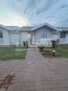 Casa de Condomínio com 2 Quartos à venda, 42m² no Parque Residencial Iguatemi, Araraquara