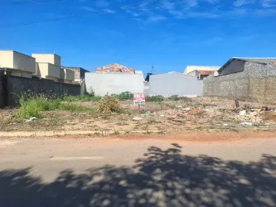 Lote/Terreno à venda, 250m² no Residencial Santa Fé I, Goiânia