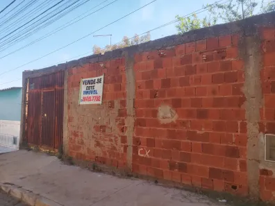 Casa com 2 Quartos à venda, 200m² no Ceilândia Sul, Brasília