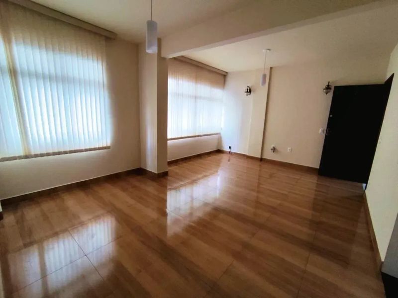 Apartamento com 3 quartos — Alto Caiçaras, Belo Horizonte