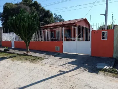 Casa com 3 Quartos à venda, 177m² no Três Vendas, Araruama