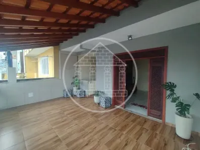 Sobrado com 3 Quartos à venda, 166m² no Jardim Varginha, São Paulo