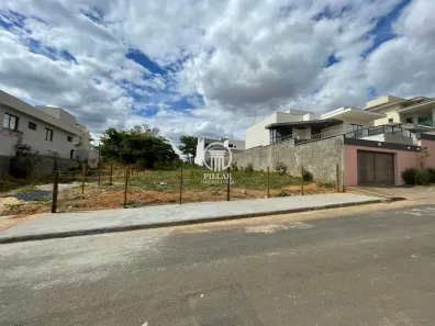 Lote/Terreno à venda, 450m² no Ibituruna, Montes Claros