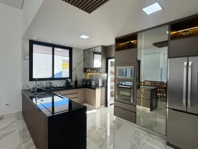 Casa de Condomínio com 3 Quartos à venda, 579m² no Cézar de Souza, Mogi das Cruzes