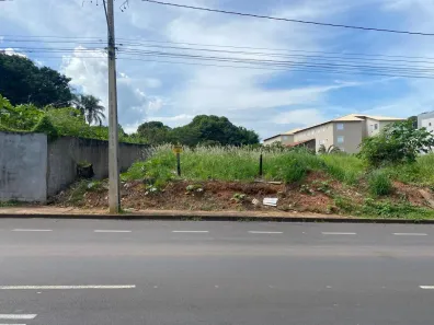 Lote/Terreno à venda, 550m² no Chácaras Tubalina e Quartel, Uberlândia