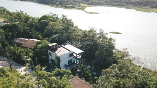 Casa com 3 Quartos à venda, 500m² no Ibiraquera, Imbituba