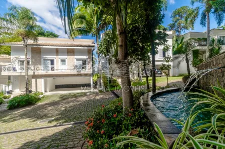 Casa de Condomínio com 4 Quartos à venda, 420m² no Jardim Leonor, São Paulo