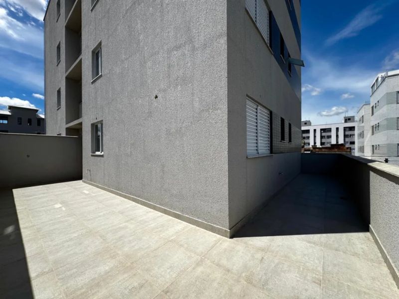 Apartamento com 2 quartos — Ipiranga, Belo Horizonte