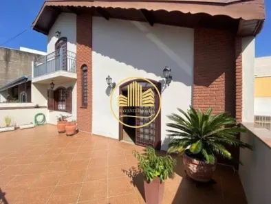Casa com 3 Quartos à venda, 233m² no Jardim Santa Júlia, Jundiaí