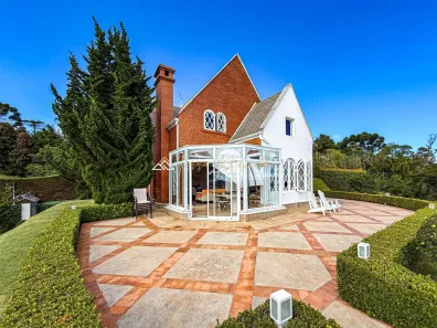 Casa com 3 Quartos à venda, 195m² no , Campos do Jordão