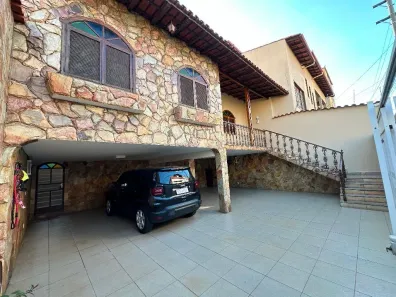 Casa com 3 Quartos à venda, 358m² no Monsenhor Messias, Belo Horizonte