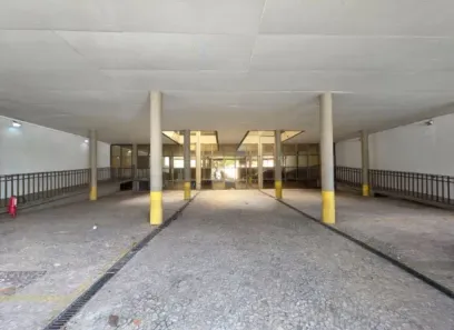 Prédio Comercial para alugar, 2300m² no Santa Efigênia, Belo Horizonte