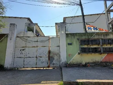Casa com 1 Quarto à venda, 47m² no Marambaia, São Gonçalo