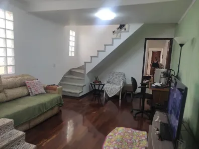 Sobrado com 3 Quartos à venda, 176m² no Vila América, Santo André