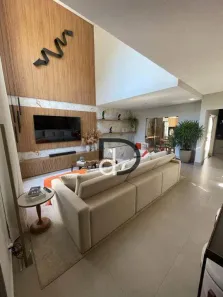 Casa de Condomínio com 3 Quartos à venda, 240m² no Santa Cruz, Valinhos