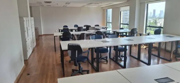 Imóvel Comercial para alugar, 220m² no Alphaville Centro Industrial e Empresarial/Alphaville., Barueri