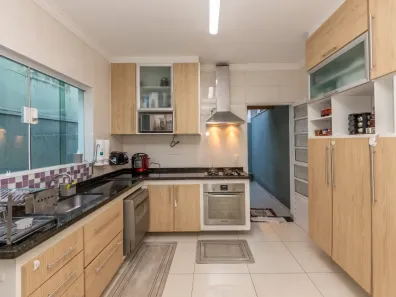 Casa com 3 Quartos à venda, 168m² no Jardim Marisa, São Paulo
