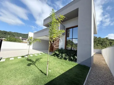 Casa com 3 Quartos à venda, 132m² no Dom Joaquim, Brusque