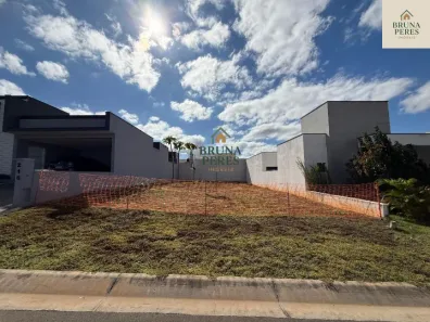 Lote/Terreno à venda, 300m² no Jardim Residencial Dona Lucilla, Indaiatuba