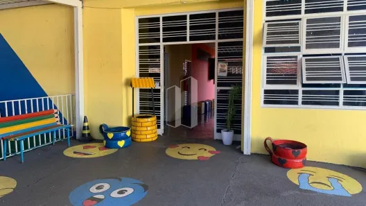 Prédio Comercial à venda, 1417m² no Parque Santa Rita, Goiânia