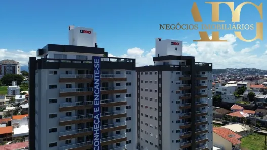 Apartamento com 2 Quartos à venda, 76m² no Canto, Florianópolis