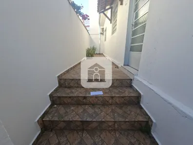 Casa com 2 Quartos para alugar, 70m² no Osvaldo Rezende, Uberlândia
