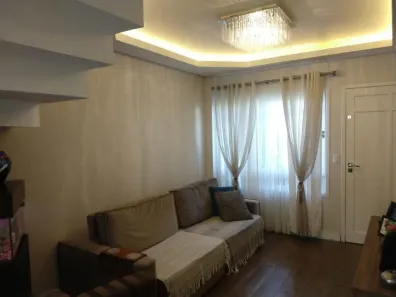 Sobrado com 3 Quartos à venda, 125m² no Costa e Silva, Joinville