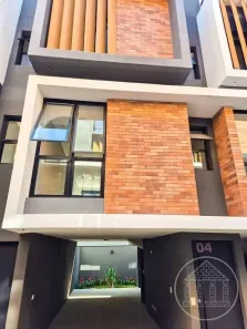 Casa com 2 Quartos para alugar, 147m² no Campo Belo, São Paulo