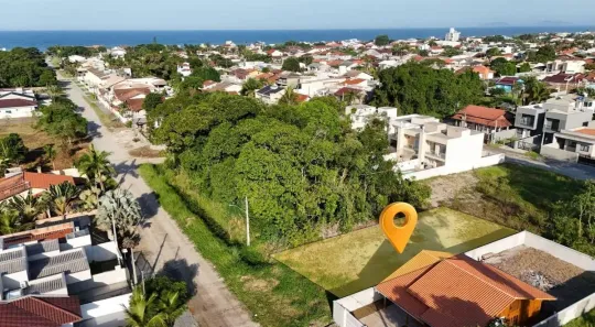 Lote/Terreno à venda, 360m² no Barra do Saí, Itapoá