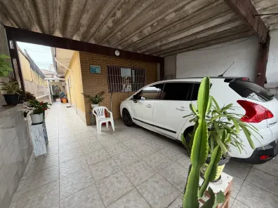 Casa com 2 Quartos para alugar, 85m² no Caiçara, Praia Grande