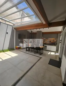 Casa com 3 Quartos à venda, 170m² no Jardim Colibri, Embu das Artes