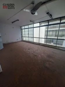 Sala Comercial à venda, 67m² no República, São Paulo